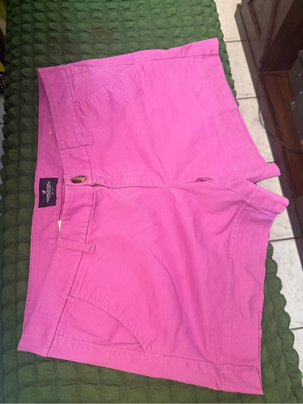American Eagle Outfitters Bright Pink Women's Bermuda Shorts
